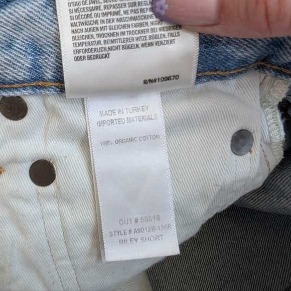 Agolde Riley High Rise Denim Short - Picture 7 of 7